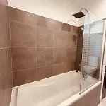 Le Felicite Spacieux Avec Parking Apartmán Nîmes