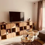Apartmán Le Felicite Spacieux Avec Parking